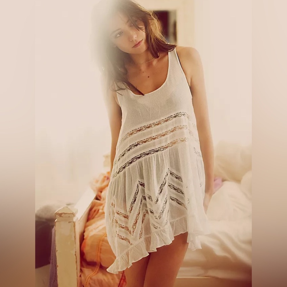 Free People Intimately Voile & Lace Trapeze Slip Dress size Medium